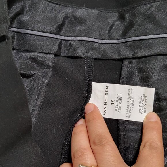 Van Heusen Boys Suit - Picture 5 of 6